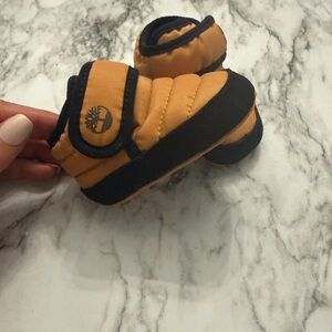 Timberland Yellow and Black Padded Baby Walker Booties